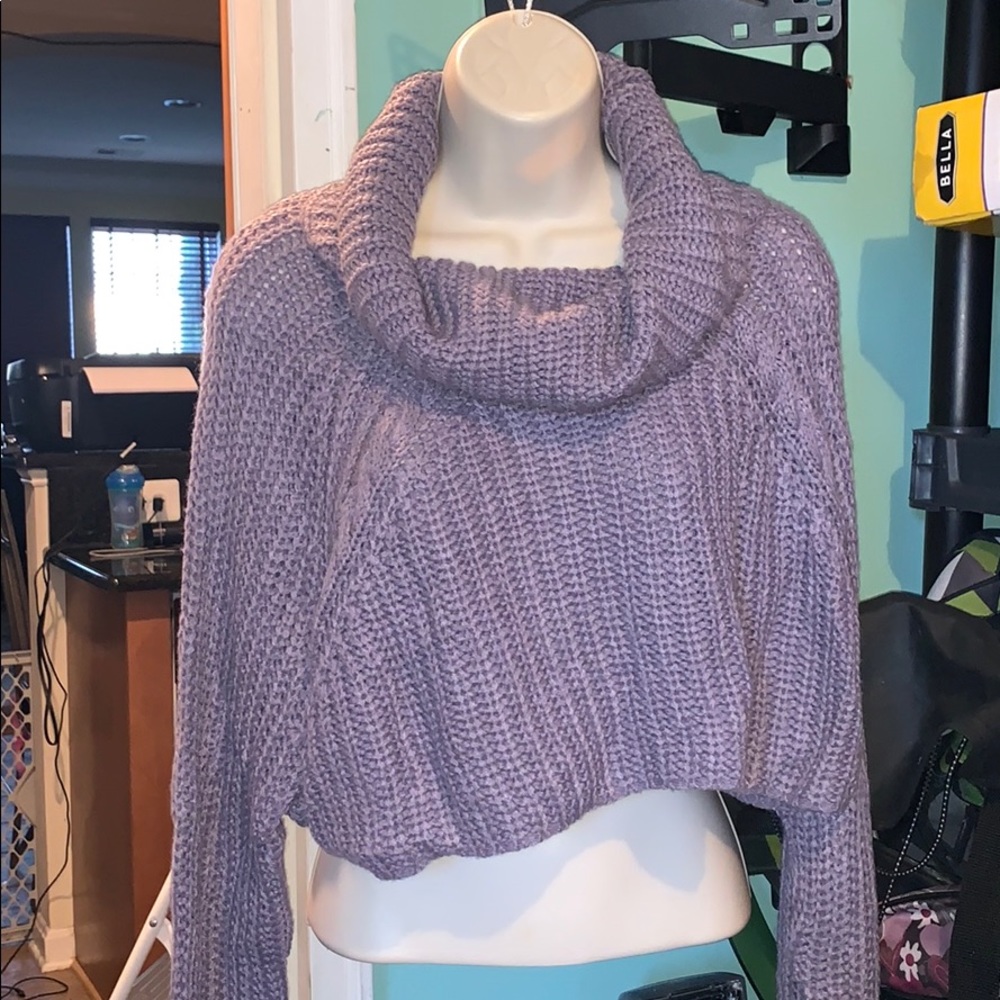 Soft Purple Turtleneck Cropped Sweater